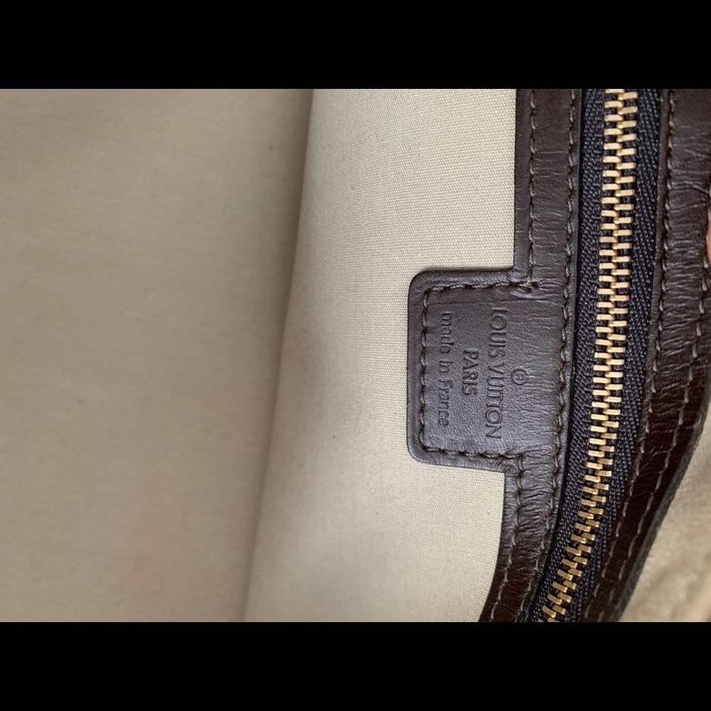 LOUIS VUITTON Monogram Canvas Horizontal Alma Bag - Picture 9 of 16